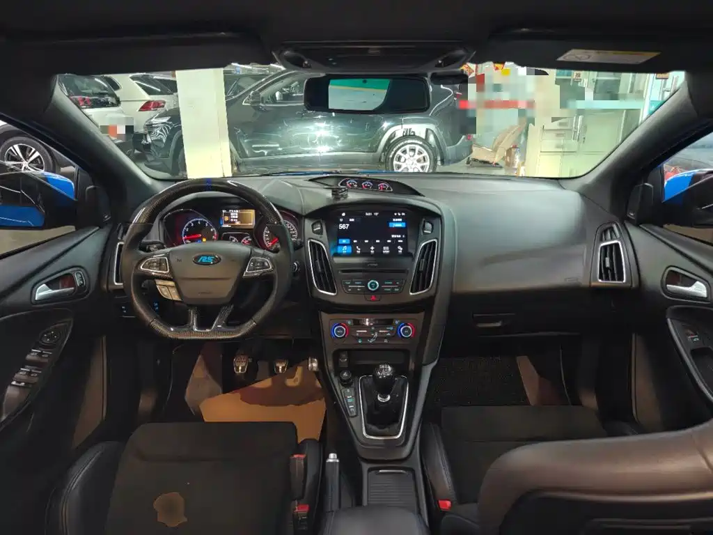 Ford Focus (Import) — миниатюра 10