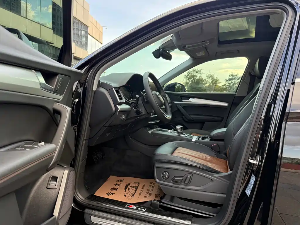 Audi Q5L — миниатюра 4