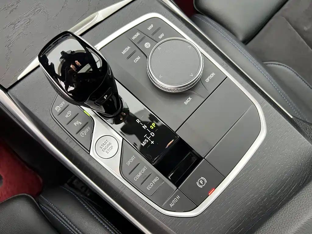 BMW 4 Series — миниатюра 14