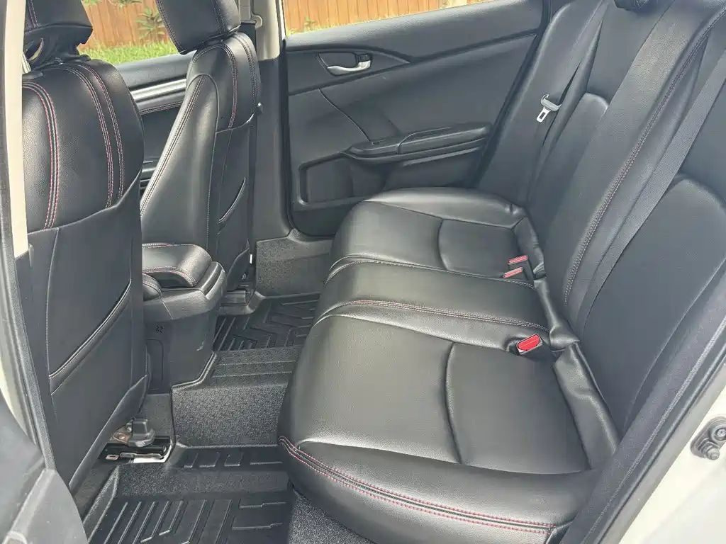 Honda Civic — миниатюра 13
