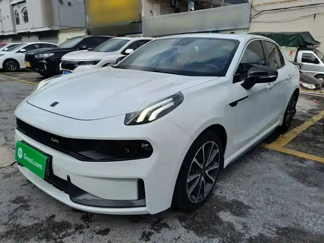 2020 Lynk & Co 03