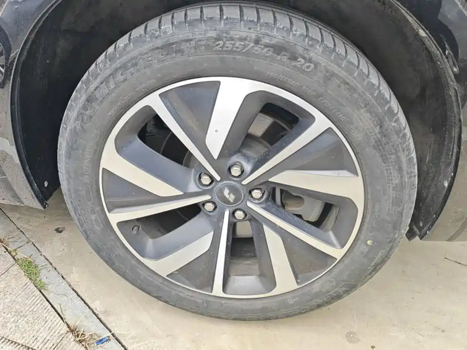 Li Auto Li ONE — миниатюра 6