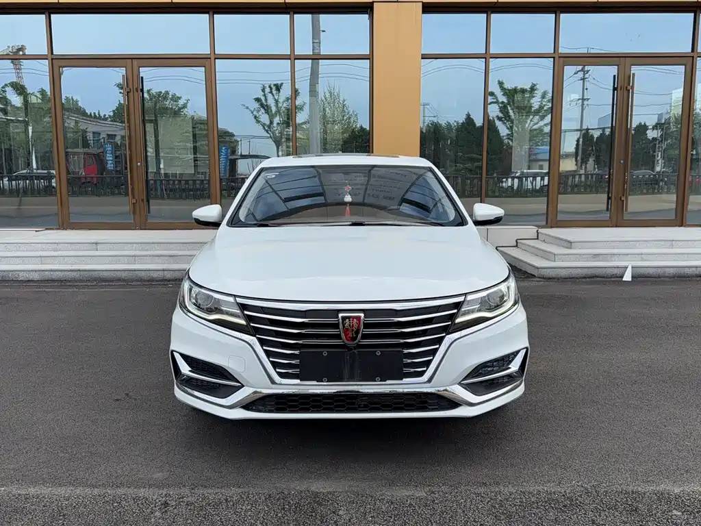 Roewe i6 Classic — миниатюра 2