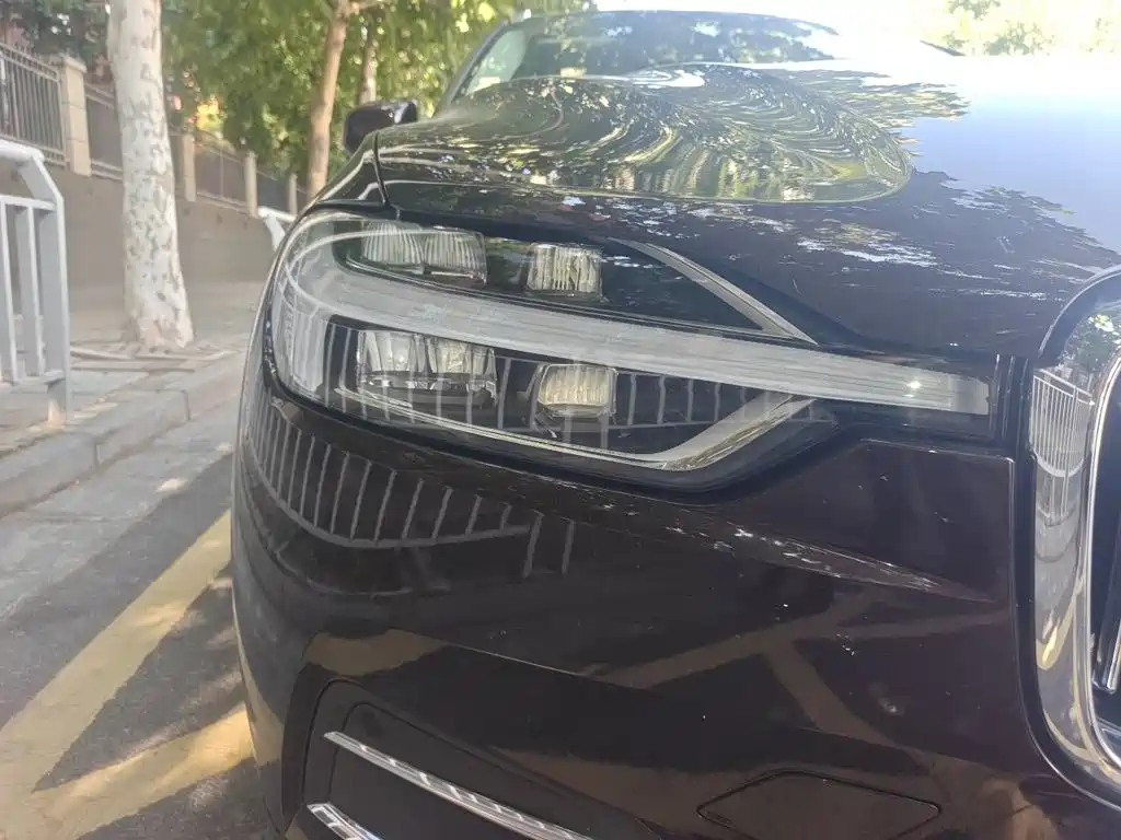Volvo XC60 — миниатюра 7