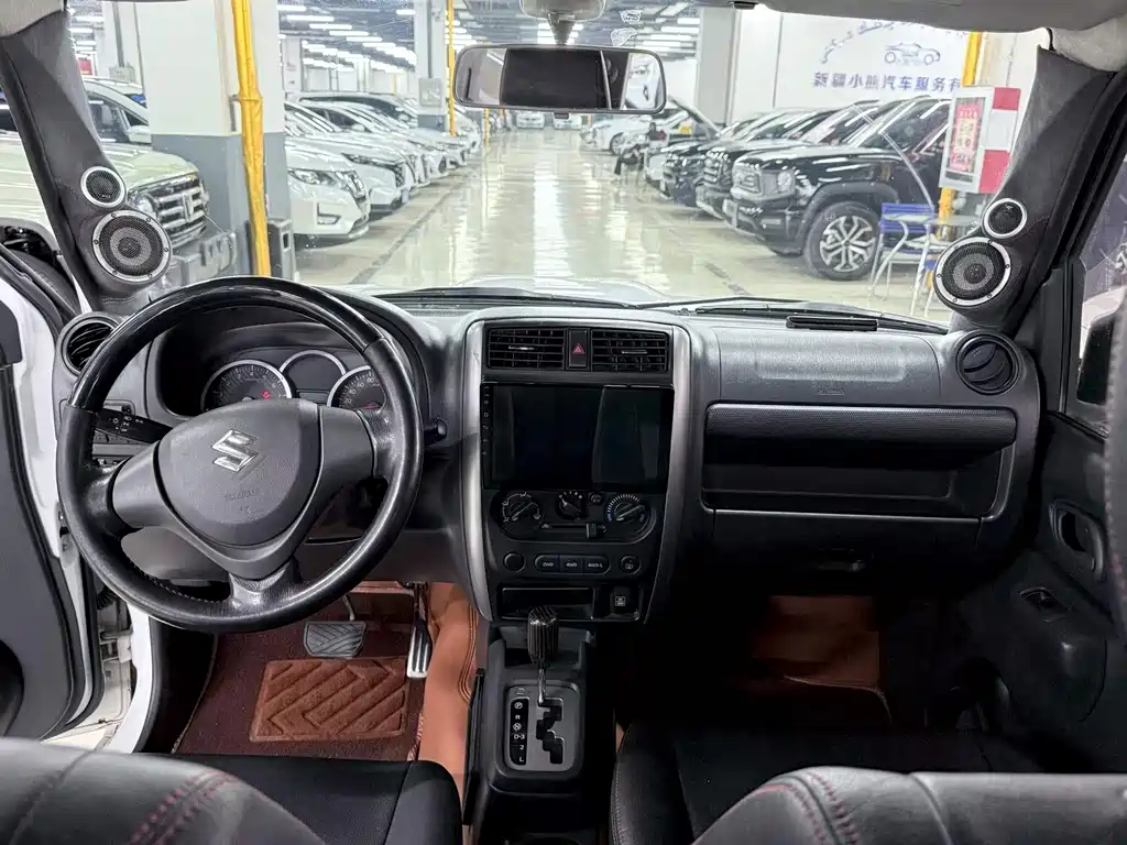 Suzuki Jimny — миниатюра 5