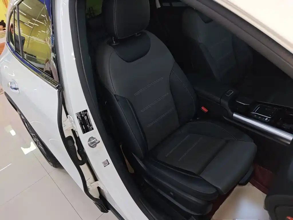 Mercedes-Benz GLA AMG — миниатюра 25