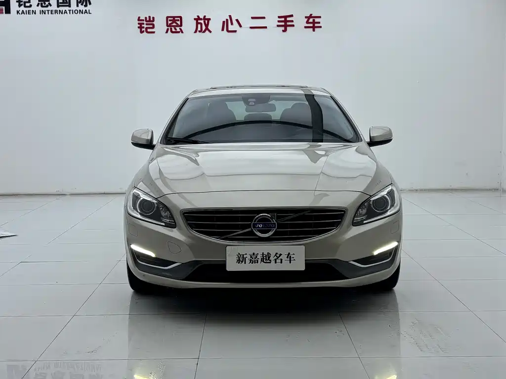 Volvo S60 — миниатюра 2