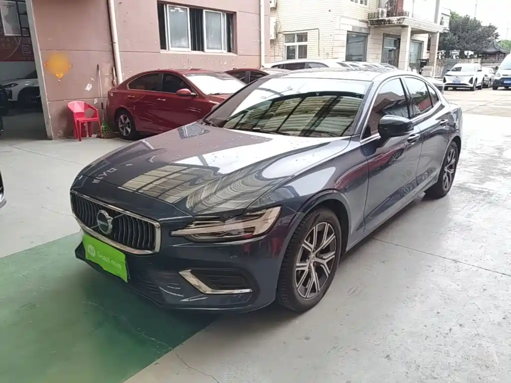 Volvo S60 — миниатюра 2