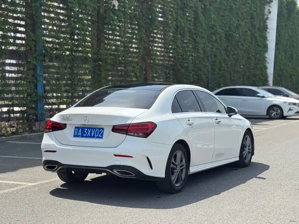 Mercedes-Benz A-Class - фото 5