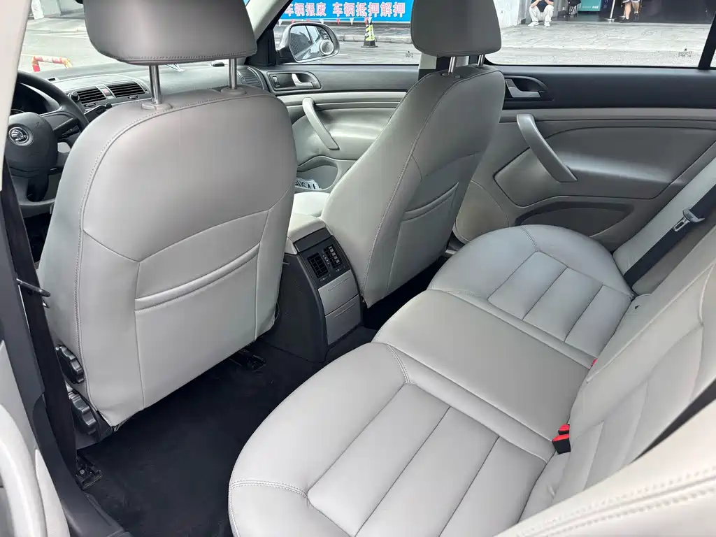 Skoda Octavia — миниатюра 4