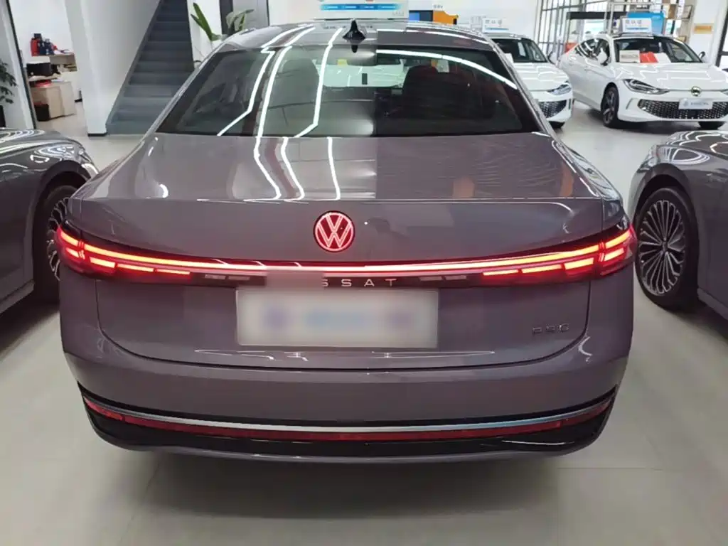 Volkswagen Passat — миниатюра 6