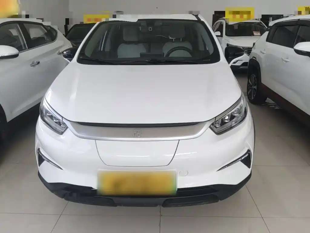BYD Yuan Pro — миниатюра 3