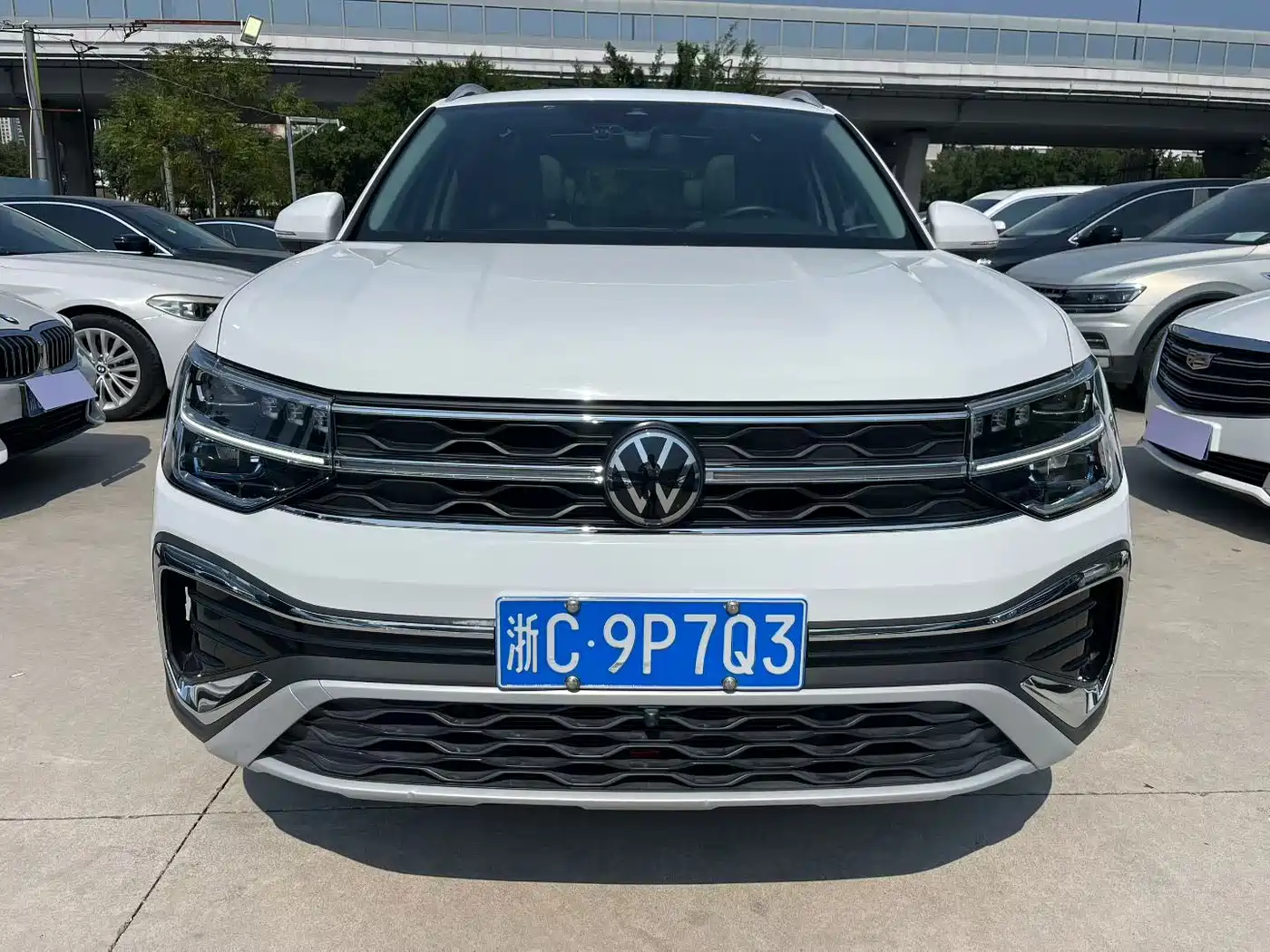 途岳 2024款 300TSI 两驱满月版 2024