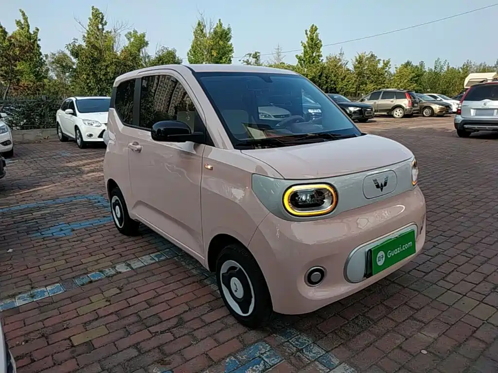 Wuling MINIEV — миниатюра 4