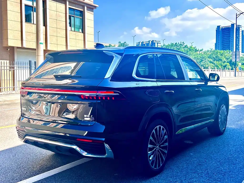 Geely Xingyue L — миниатюра 13