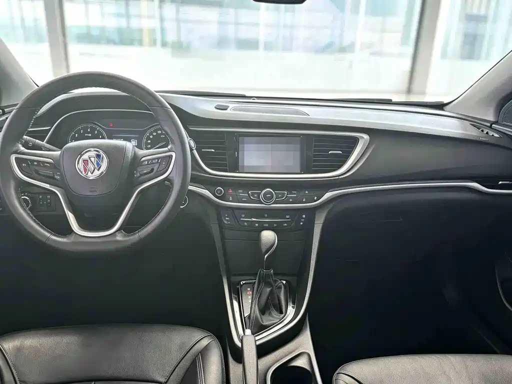 Buick Excelle — миниатюра 6