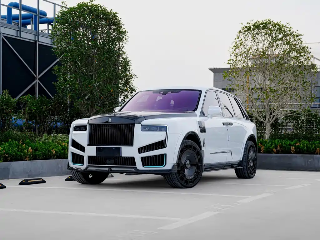 Rolls-Royce Cullinan — фотографии объявления, Фото 2