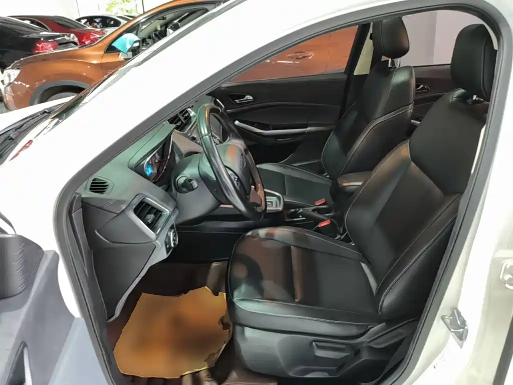 Ford Escort — миниатюра 15