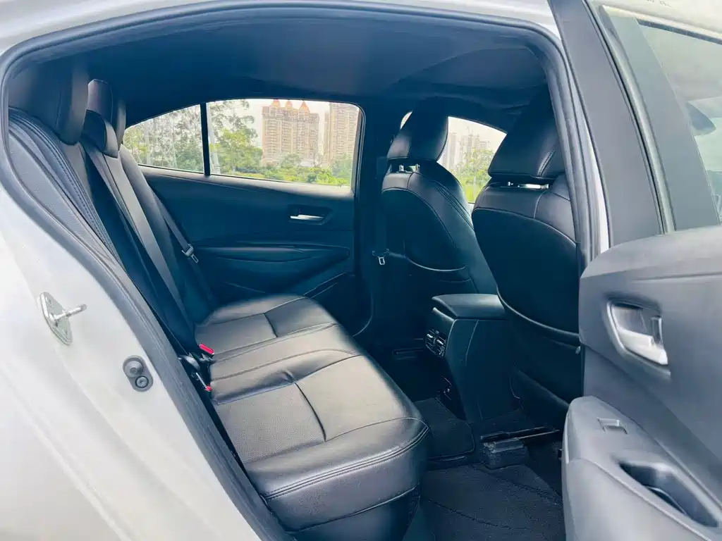 Toyota Corolla Levin 2021 1.8H E-CVT Luxury