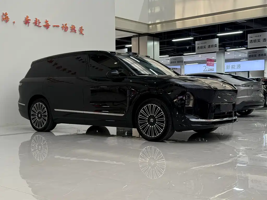 NIO ES8 2026 мест Executive Luxury
