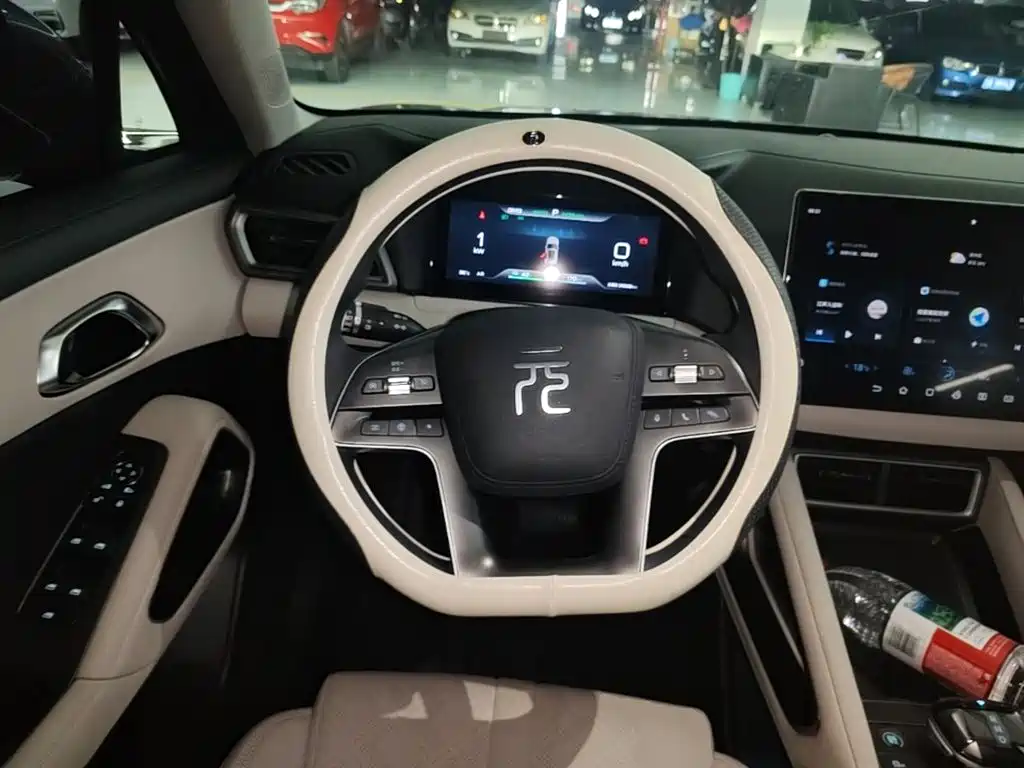 BYD Yuan UP — миниатюра 11