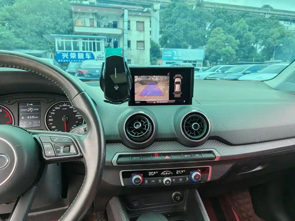 Audi Q2L — миниатюра 13