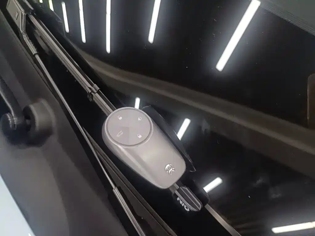 NIO ES6 — миниатюра 9