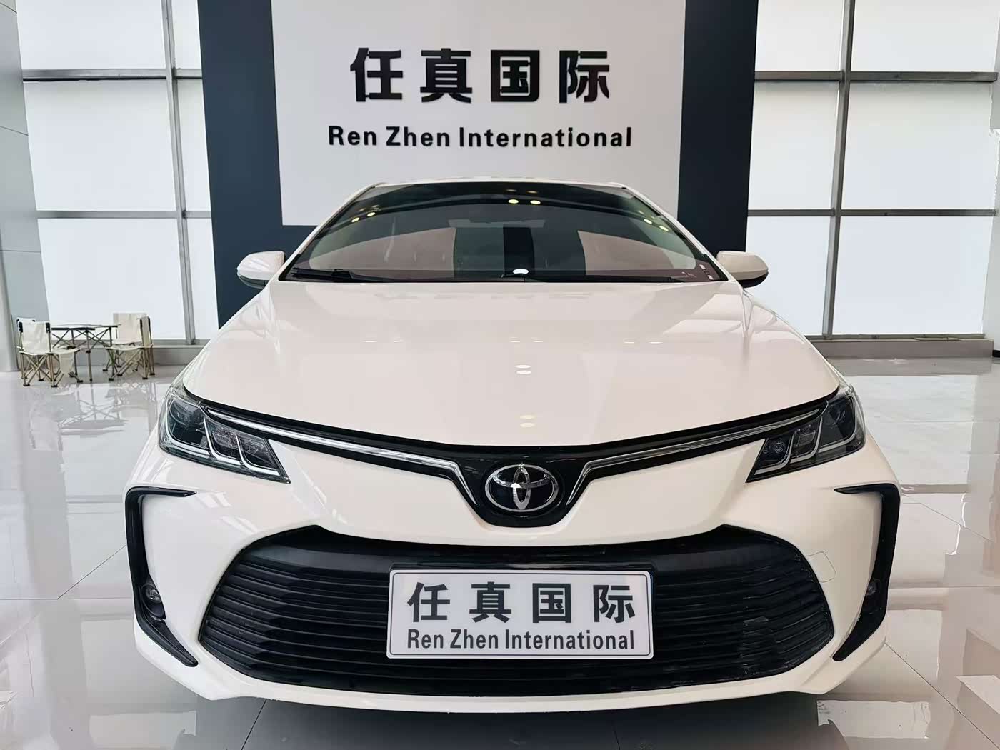 Toyota Corolla 1.2 л 2022 г. Белый, пробег 29000 км