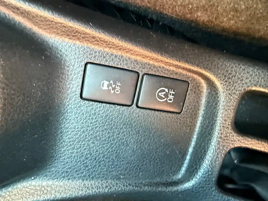 TOYOTA YARIS L ZHIXUAN