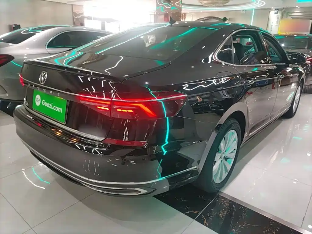 Volkswagen Passat — миниатюра 7