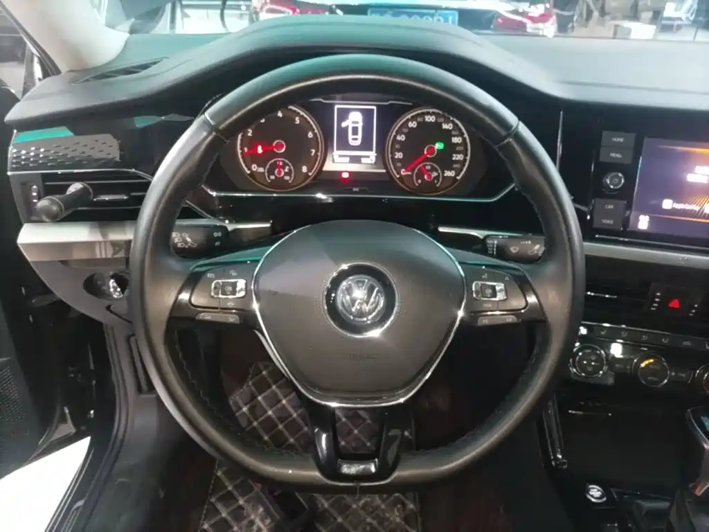 Volkswagen Passat — миниатюра 11