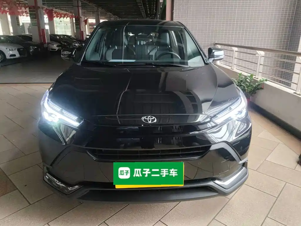 Toyota Frontlander 2026 2.0L CVT Luxury