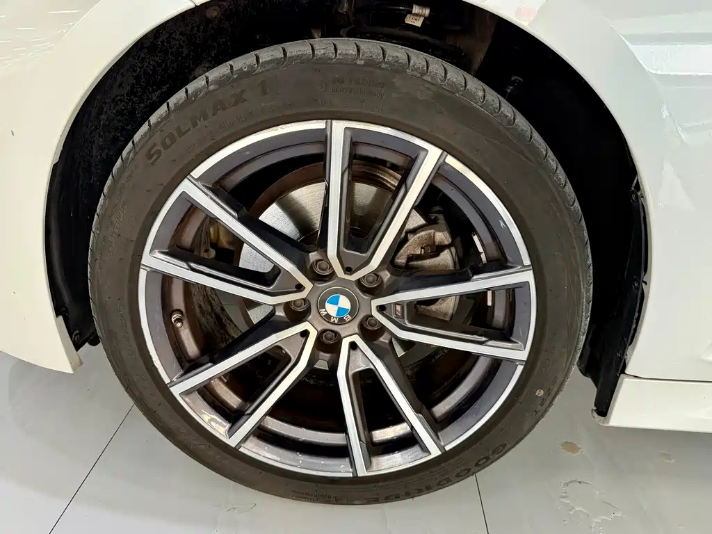BMW 3 Series — миниатюра 12