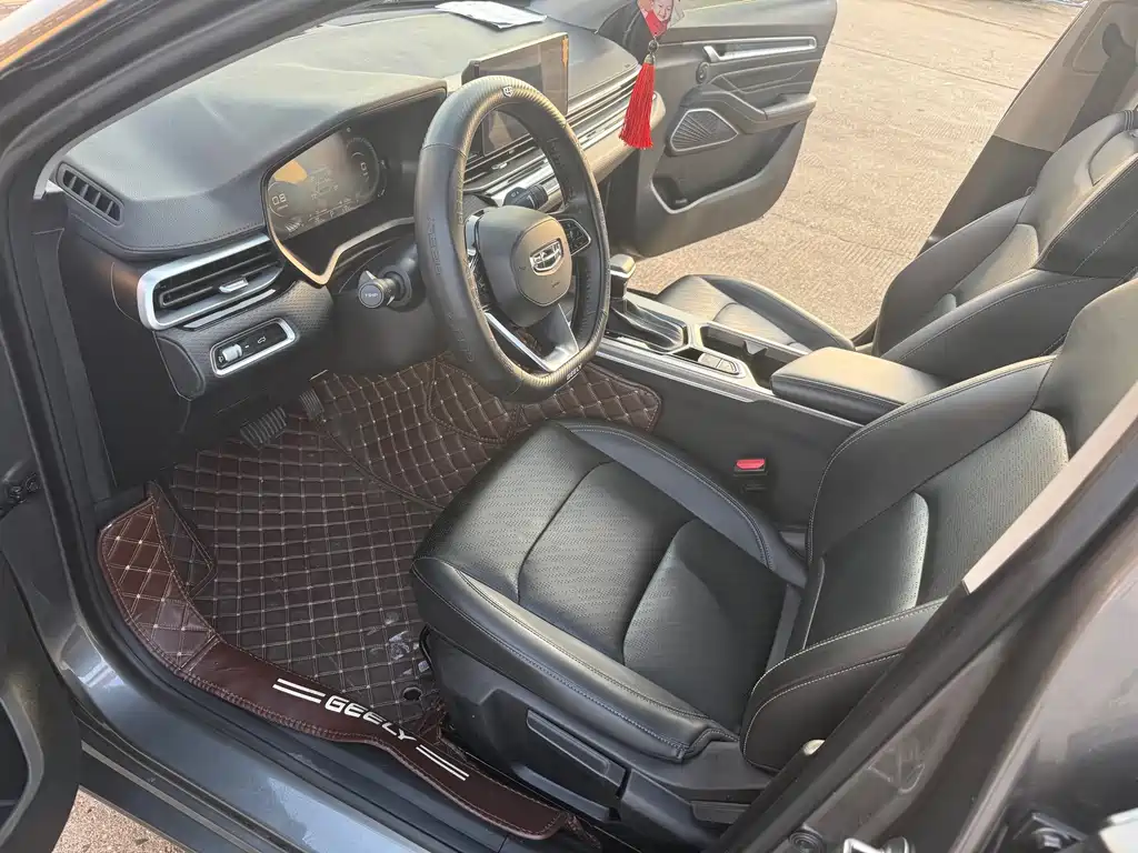 Geely Emgrand — миниатюра 13