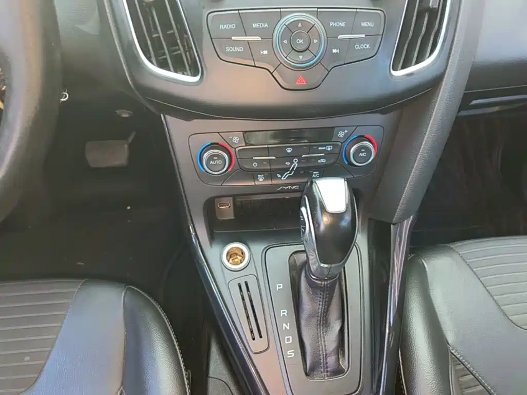 Ford Focus — миниатюра 14
