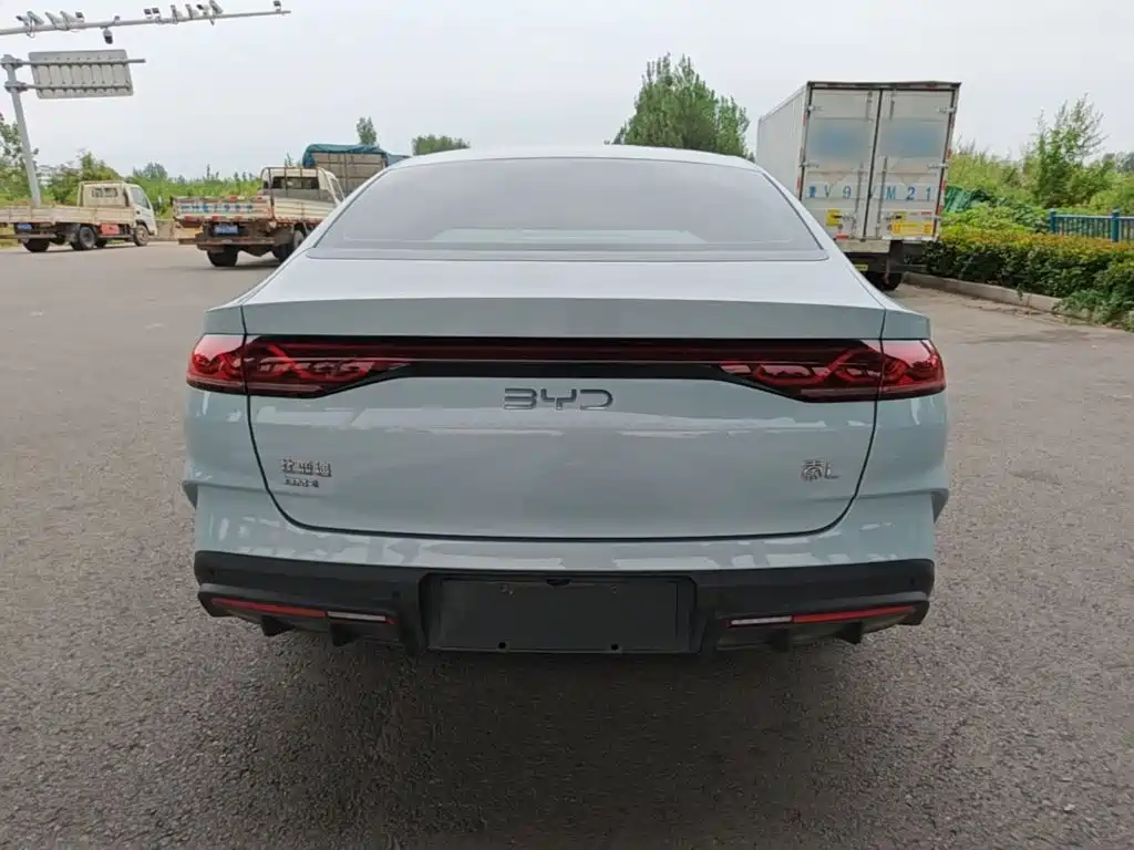 BYD Qin L — миниатюра 6