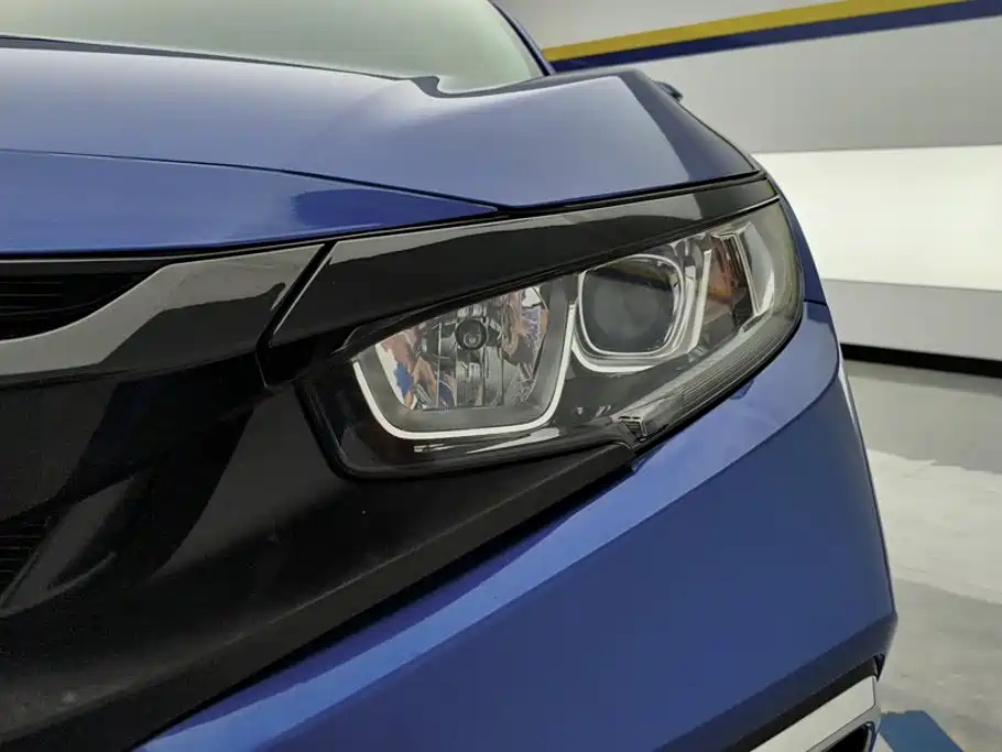 Honda Civic — миниатюра 5