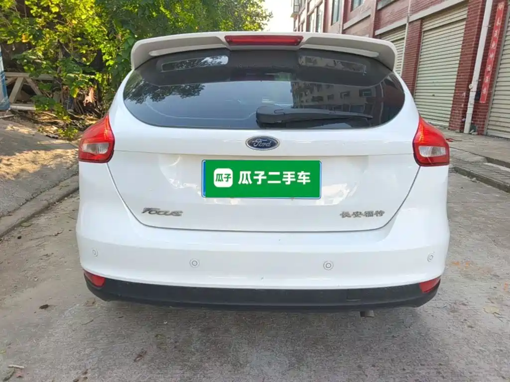 Ford Focus — миниатюра 6
