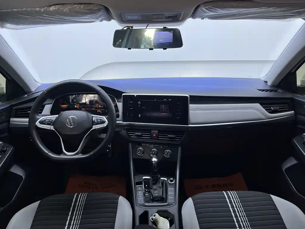 Volkswagen Bora — миниатюра 7