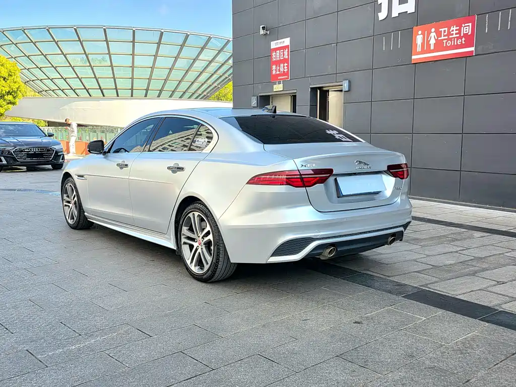 Jaguar XEL 2.0T 250PS R-DYNAMIC S Progressive Sport Edition, фото 4