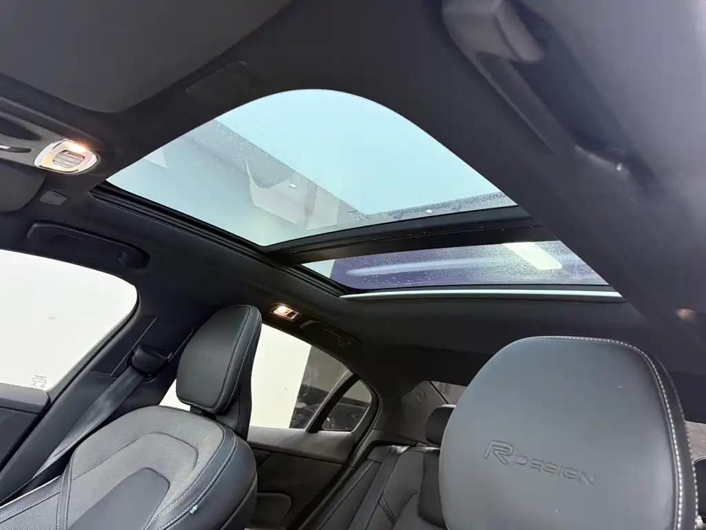 Volvo S60 — миниатюра 9