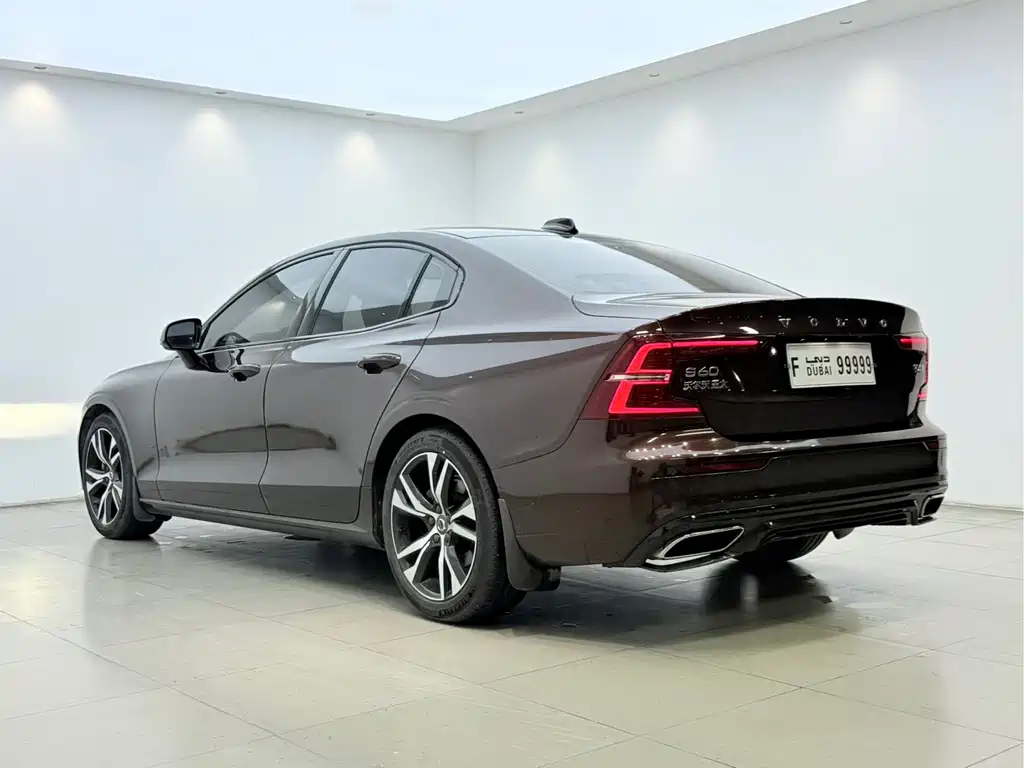 Volvo S60 — миниатюра 17