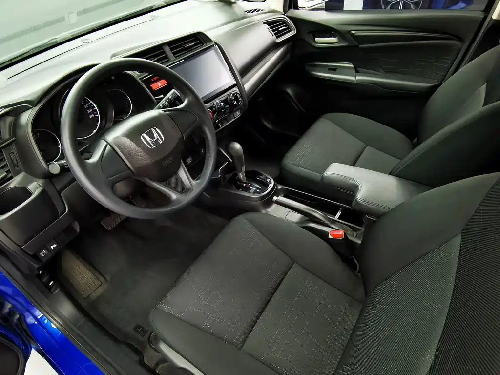 Honda Fit — миниатюра 9