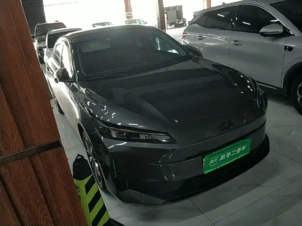 Qiyuan 长安启源A05经典 — миниатюра 4