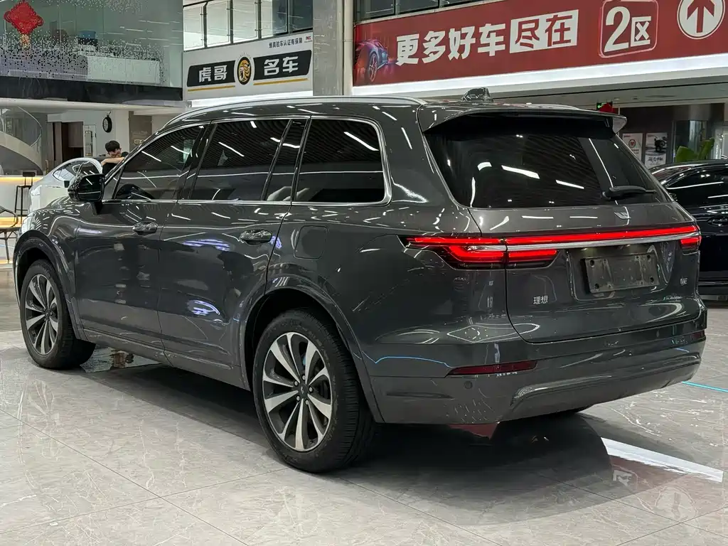 Li Auto Li ONE — миниатюра 9