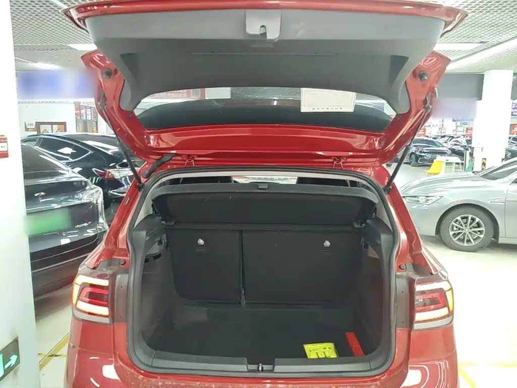 Volkswagen T-Cross — миниатюра 19