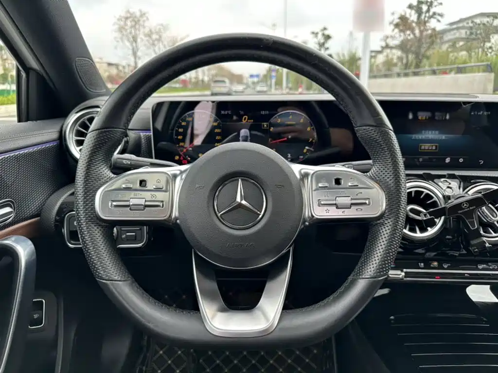 Mercedes-Benz A-Class A 2020 A 200 L Sport