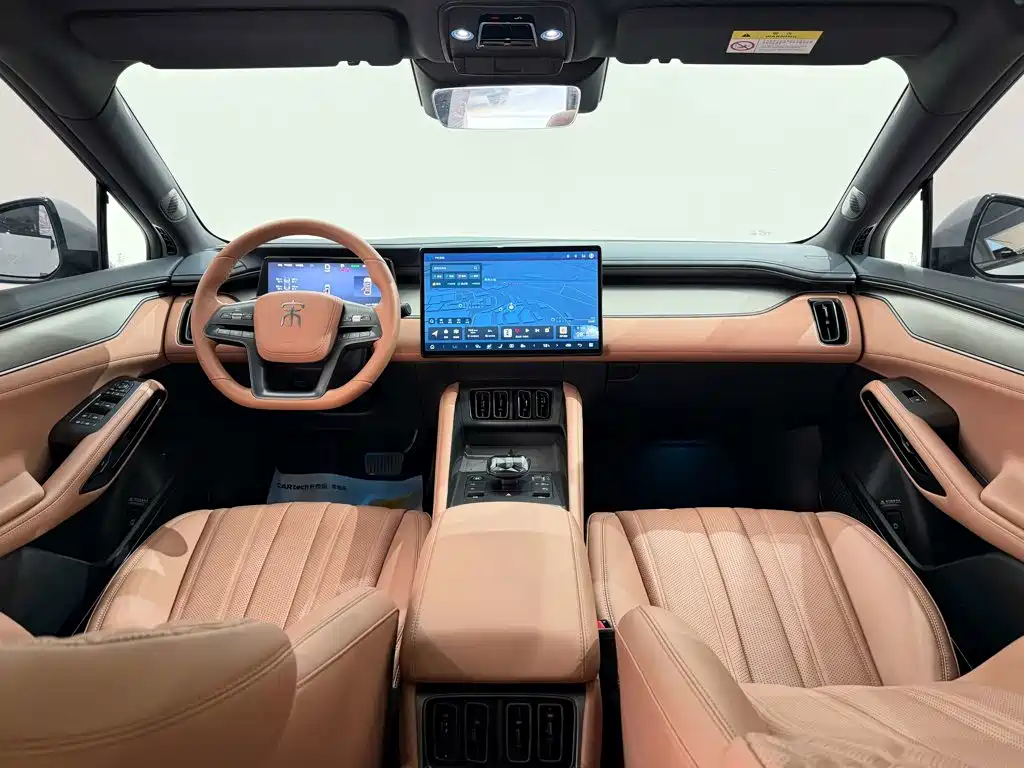 BYD L EV — миниатюра 9