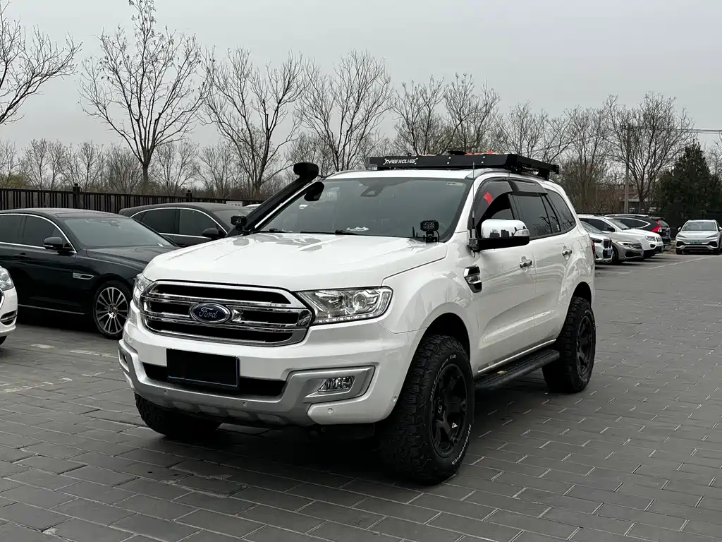 Ford Everest 2019