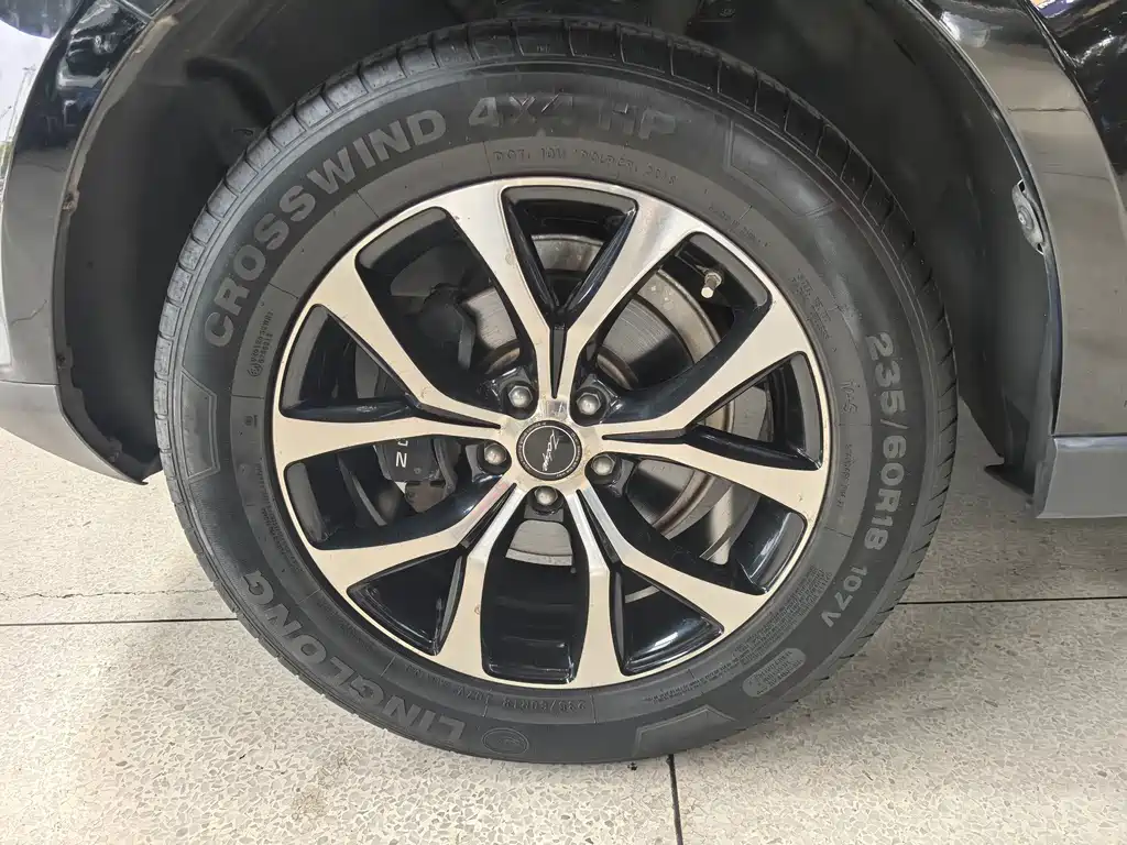 Zotye T600 Coupe — миниатюра 7